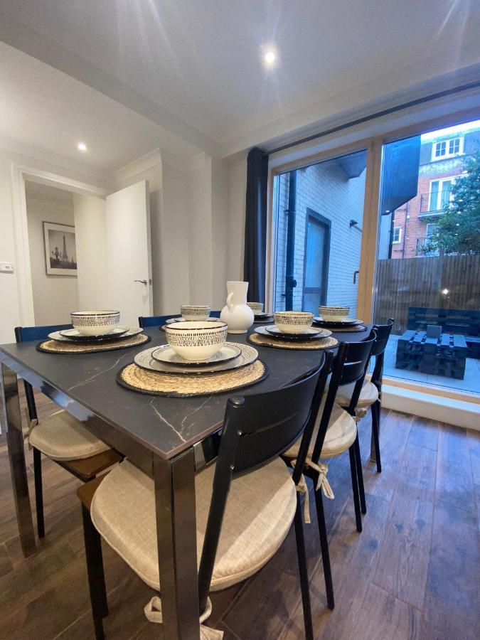 Central London, Jaccuzzi,Newbuild, 2 Bedrooms Two Baths Exterior foto